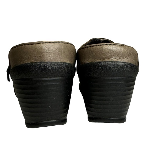 Klogs Leather mules clogs embroidered scroll floral boho slip resistant shoes 6 - Picture 6 of 11